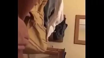 Reproduzir Duas lésbicas com tesão fazendo ameporn