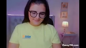 play हॉर्नी बेब 18yo पर वेबकैम होती हे हॉट और आकर्षक