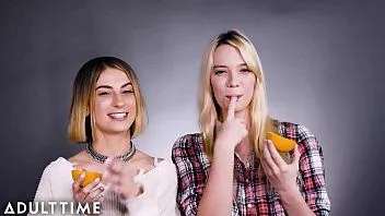 Reproducir El experimento oral: kristen scott y kenna james son dadores