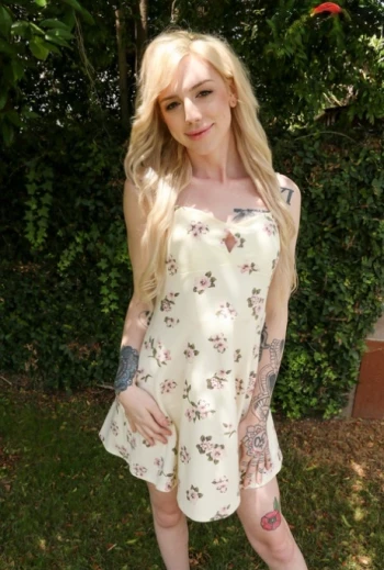 قناة Annabelle Lane