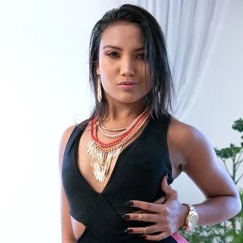 قناة Marcella Schultz