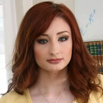 ポルノスター Violet Monroe